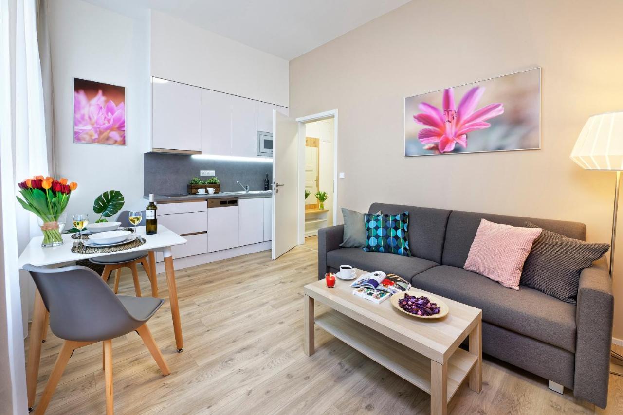 Downtown Suites Jugoslavska Prague Extérieur photo